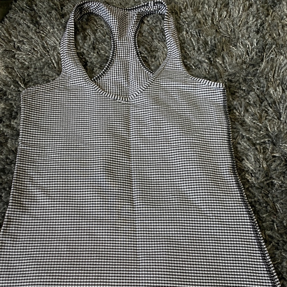 Lululemon CRB tank